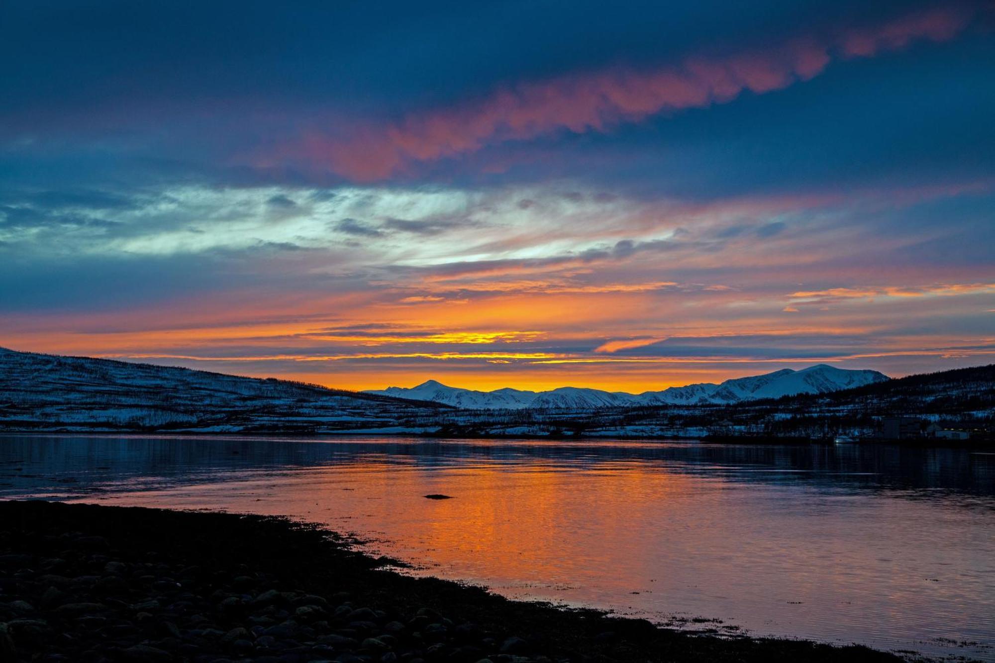 Nord-Lenangen Lyngen Fjordcamp 빌라 외부 사진